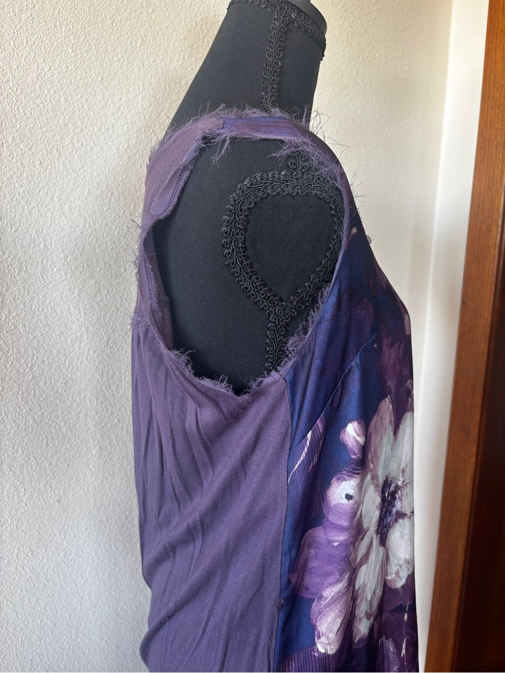 Women's Simply Vera sleeveless purple dress size medium - Picture 3 of 8
